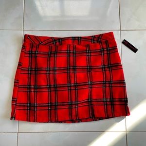 Red plaided mini skirt